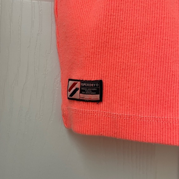 Superdry women’s workout top US size 10 - Picture 3 of 5